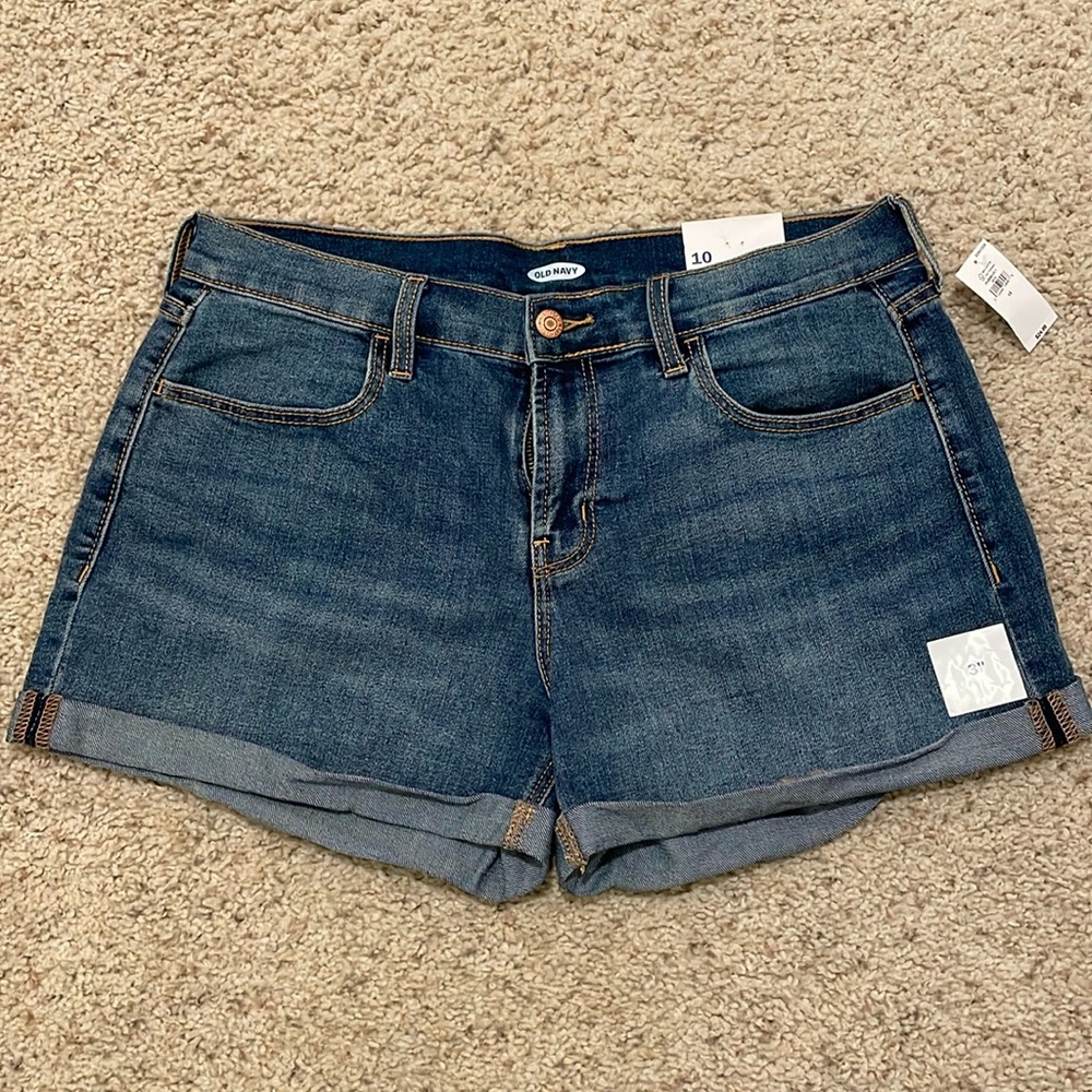 Old Navy Denim shorts: Size 10